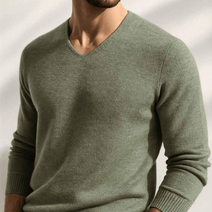 Gideon - Fine Knit V-Neck Jumper