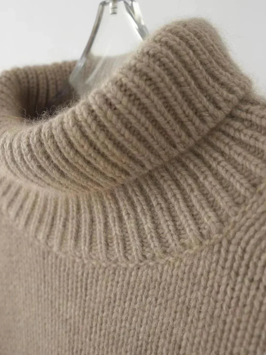 Elia | Roll neck Jumper