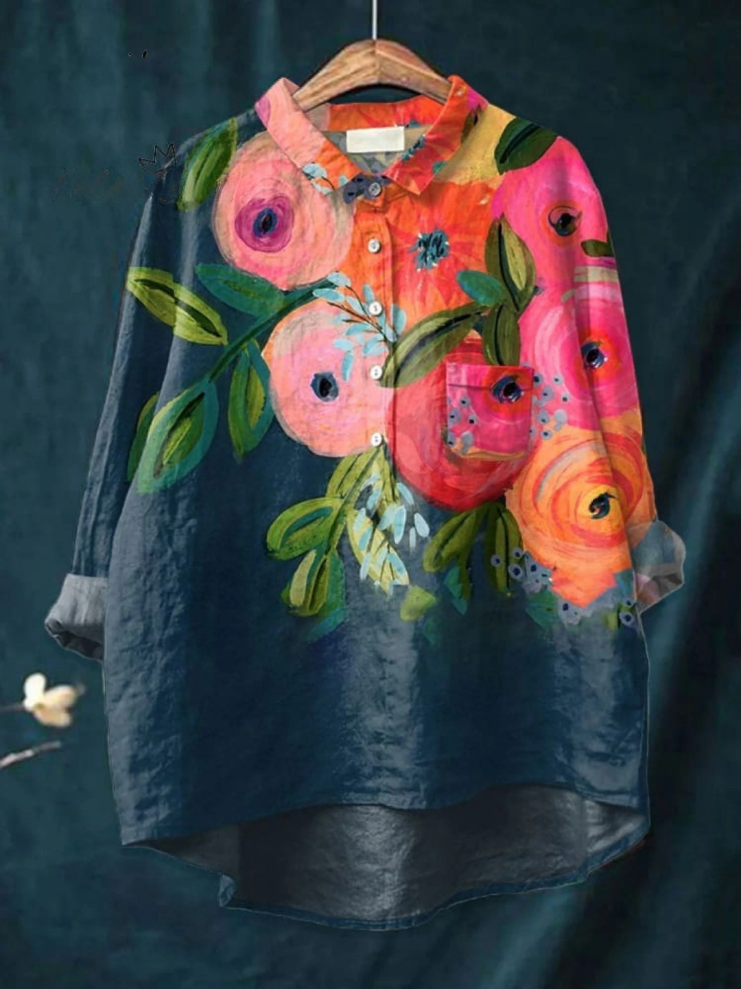 Martha | Casual T-Shirt with Artistic Floral Print