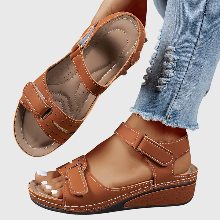 Crystal™ | Orthopaedic Sandals