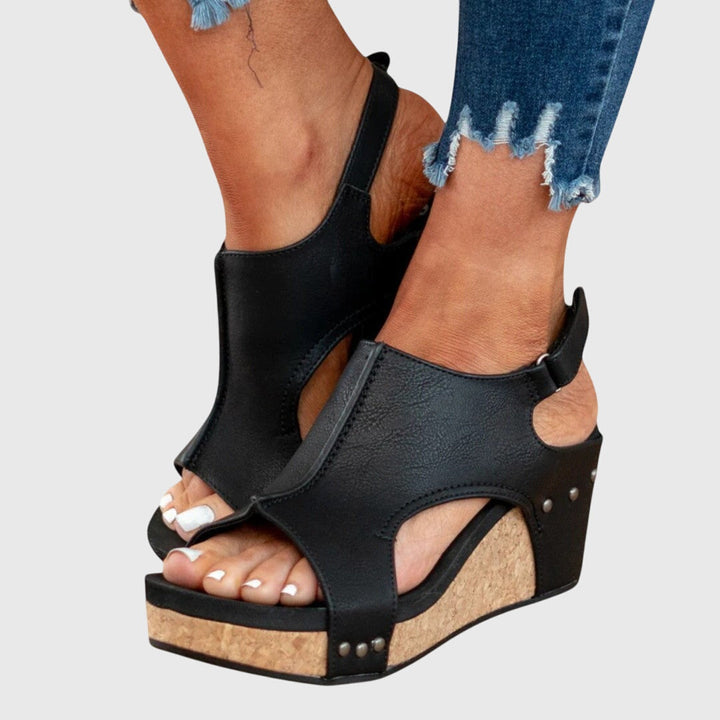 ADELA | ORTHOPAEDIC SANDALS