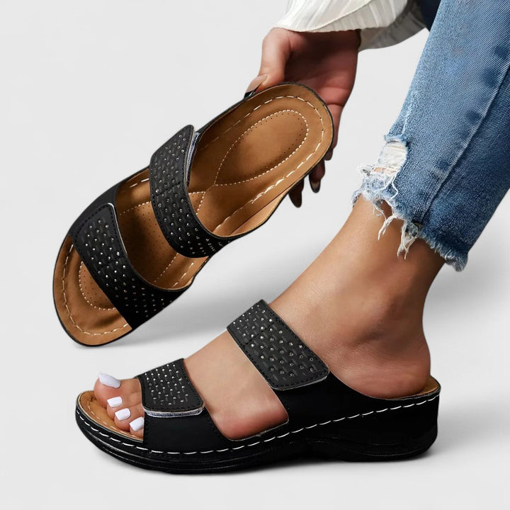 KARYSSA | ORTHOPAEDIC SANDALS