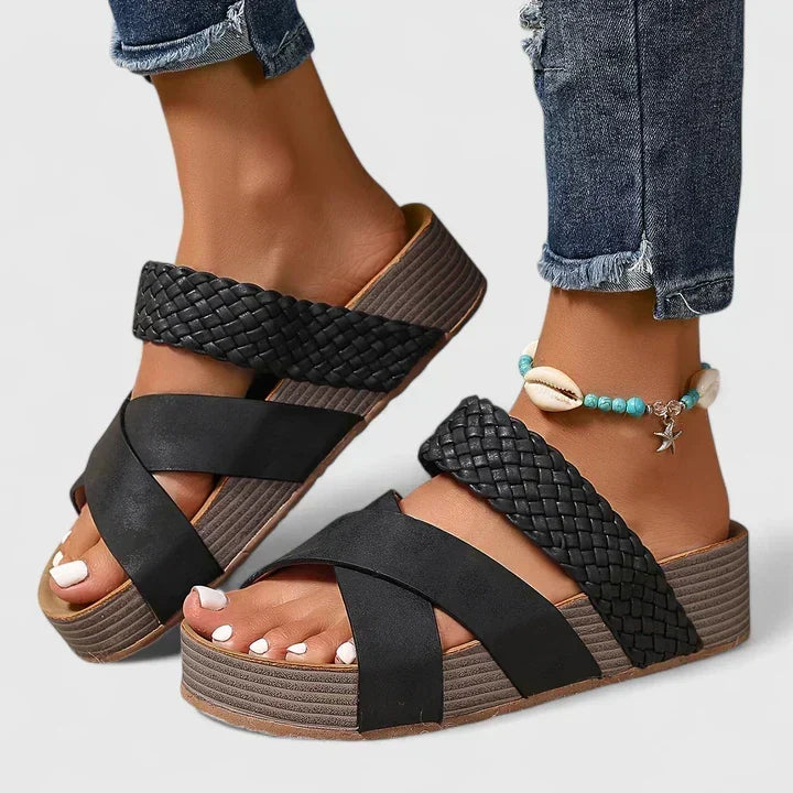 DANYZELLE | ORTHOPAEDIC SANDALS