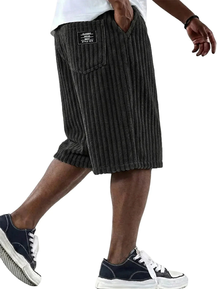 Hetty London | Corduroy Shorts with Embroidery Detail