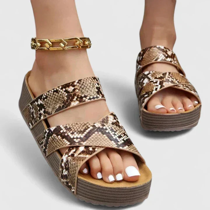 DANYZELLE | ORTHOPAEDIC SANDALS