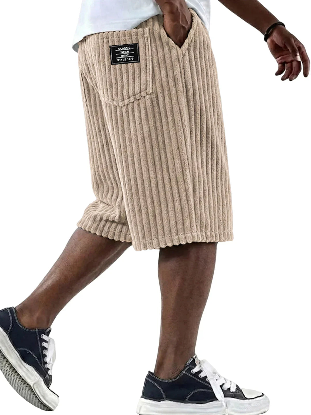 Hetty London | Corduroy Shorts with Embroidery Detail